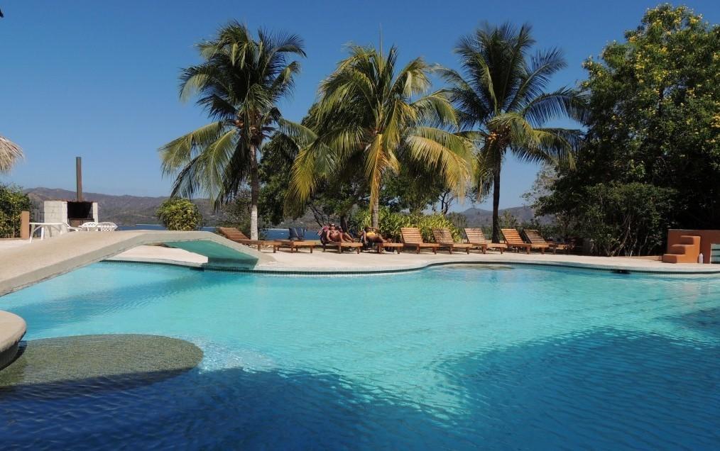 El Sabanero Beach Hotel Playa Flamingo Exterior photo