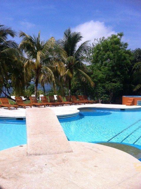 El Sabanero Beach Hotel Playa Flamingo Exterior photo